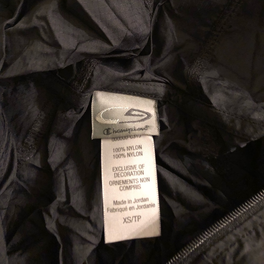 Windbreaker - Picture 3 of 3